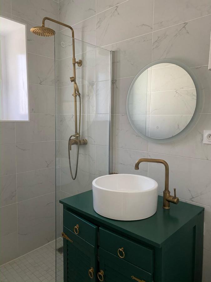 La Suite Dandy - Beau T2 -Terrasse, Parking Gratuit, Climatisation Bagneres-de-Bigorre Exterior photo